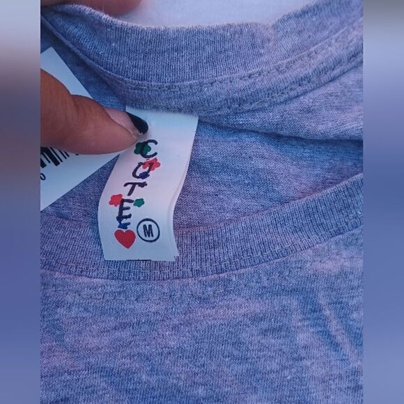 NWT Grafic Tee   - Picture 3 of 5